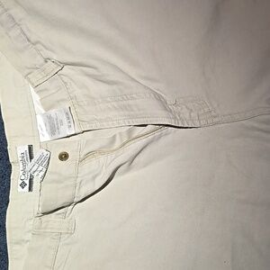 Columbia chinos 34 x 32